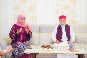 Hadiri Haul Ponpes Bumi Sholawat, Gubernur Khofifah Dorong Pesantren Jadi Motor Pemberdayaan Umat