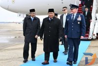 Presiden RI Prabowo Subianto didampingi Menteri ESDM mendarat di Pangkalan Militer Andrews, Washington DC. (Foto: Istimewa/Setkab.go.id)