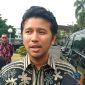 Wakil Gubenur Jawa Timur Emil Elestianto Dardak saat ditemui awak media usai acara Rapat Koordinasi Penyelenggaraan Program MBG di Kantor Gubernur Jawa Timur. (Foto: Syaiful/Digitaljatim)