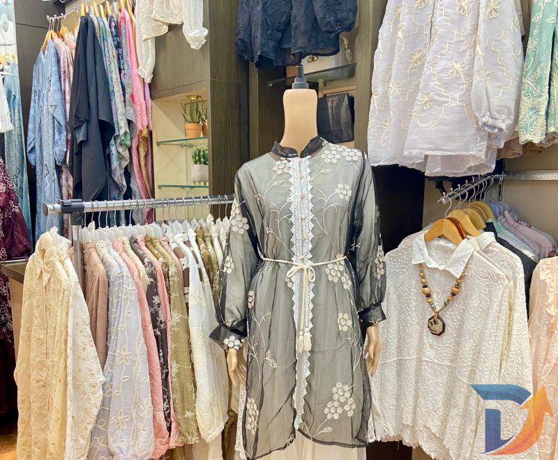 Toko Dewiku Butik di Lantai G Blok A1-37 (belakang Mako Bakery) Royal Plaza Surabaya.(Foto: Istimewa)