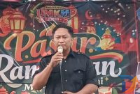 Ketua RW 09 Menganti Permai, Riawan Syamsir. (Foto: Syaiful/Digitaljatim)