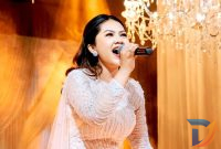 Penyanyi cantik dan dokter muda asal Jember Cindy Tsalista Nurhaliza Cahyono. (Foto: Istimewa/Digitaljatim)