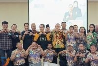 Aliansi Jurnalis Sidoarjo (AJS) menggandeng Wakil Ketua DPRD Sidoarjo Warih Andono menggelar dialog interaktif bersama kepala desa di ruang rapat komisi DPRD Sidoarjo. (Foto : Istimewa)