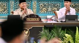 Presiden RI Prabowo Subianto bersama Wakil Presiden Gibran Rakabuming Raka memimpin rapat sidang kabinet di Istana Merdeka Negara. (Foto: Istimewa)