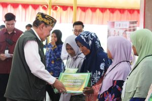Gubernur Khofifah Gandeng Wira Jatim Group Salurkan Zakat Produktif untuk Usaha Ultramikro di Bangkalan