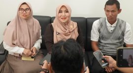 Anggota DPD RI Lia Istifhama saat diwawancarai awak media. (Foto: Istimewa)