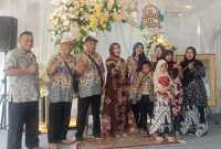 Perwakilan Aliansi Jurnalis Sidoarjo menghadiri open house Wakil Bupati Mimik Idayana di rumah kediamanmya pribadi, Candi, Sidoarjo. (Foto: Istimewa)