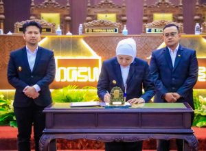 Sampaikan LKPJ 2025, Gubernur Khofifah Ungkap Capaian RKPD Jatim Tembus 98,33 Persen