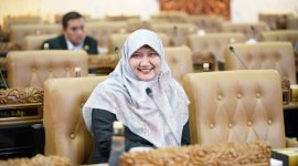 Anggota DPRD Jatim Dapil Surabaya sekaligus Ketua Fraksi PKS Lilik Hendarwati. (Foto: Istimewa)