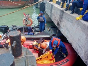 Penumpang Kapal Dharma Ferry VII yang Jatuh di Perairan Gresik Ditemukan Tewas