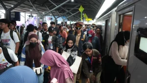 KAI Daop 8 Catat Lonjakan Mudik, 50.814 Penumpang Dilayani Sehari