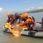 Setelah Pencarian Intensif, Tim SAR Gabungan Temukan Korban Tenggelam di Selat Madura.