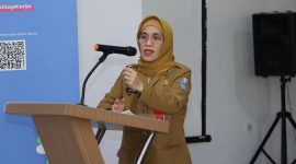 Kepala Dinas Sosial Jawa Timur Restu Novi Widiani. (Foto: Istimewa)
