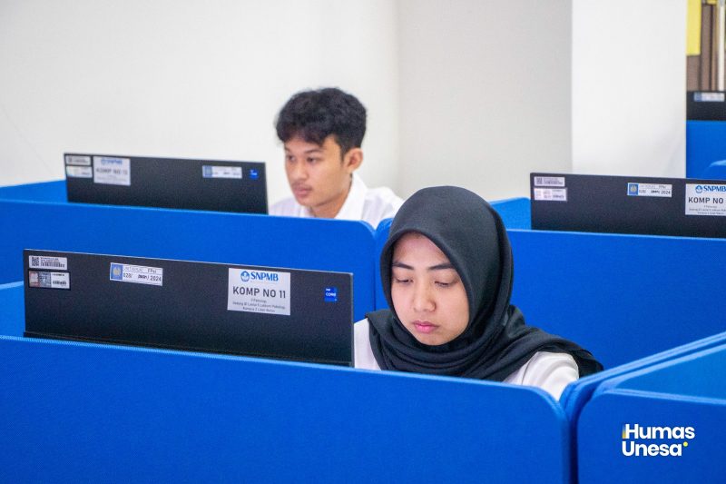 Pelaksanaan UTBK - SNBT 2026 di Kampus Universitas Negeri Surabaya. (Foto:  Istimewa)