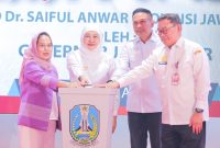 Gubernur Jawa Timur Khofifah Indar Parawansa meresmikan Grand Paviliun Rumah Sakit Umum Daerah (RSUD) Dr. Saiful Anwar (RSSA) Provinsi Jawa Timur di Kota Malang. (Foto: Adpim For DigitalJatim)