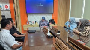 Keluhkan Rencana Jalan Baru, Warga Pandugo Datangi Fraksi PKS DPRD Jatim