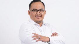 Penulis buku dan jurnalis Syaiful Hidayat. 