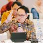 Sekdaprov Adhy yang mewakili Gubernur Jawa Timur Khofifah Indar Parawansa menghadiri Rapat Kerja Gubernur Forum Kerja Sama Daerah Mitra Praja Utama (FKD–MPU) Tahun 2026 di Hotel Tentrem Kota Semarang. (Foto: Adpim For DigitalJatim)