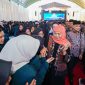 Gubernur Jawa Timur Khofifah Indar Parawansa saat menghadiri Lemhannas Goes to Campus di Universitas KH Abdul Chalim, Ponpes Amanatul  Umah Pacet, Mojokerto. (Foto: Adpim For DigitalJatim)