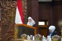 Pendapat akhir Fraksi PKS itu disampaikan juru bicara Fraksi PKS DPRD Jatim, Lilik Hendarwati dalam sidang paripurna DPRD Jawa Timur. (Foto: Istimewa)