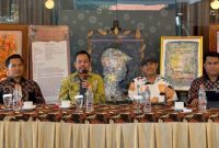 Apresiasi PWI dan Seniman Lokal, Harisandi DPRD Jatim Sebut Pelukis Punya Peran Menjaga Peradaban Bangsa.