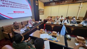 Lilik DPRD Jatim Terima Keluhan Warga Kedungbaruk soal Casbar Bangkok Crab, Izin Usaha Jadi Sorotan