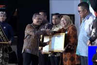 Surabaya Raih Penghargaan Nasional Revitalisasi Bahasa Daerah, Program Kemis Mlipis Jadi Sorotan.