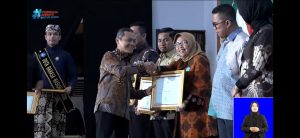 Surabaya Raih Penghargaan Nasional Revitalisasi Bahasa Daerah, Program Kemis Mlipis Jadi Sorotan