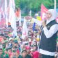 Gubernur Jawa Timur Khofifah Indar Parawansa bersama Wakil Gubernur Jawa Timur Emil Elestianto Dardak serta jajaran Forkopimda Jatim memperingati Hari Buruh Internasional (May Day) 2026 dengan menggelar syukuran bersama ribuan pekerja / buruh dari berbagai aliansi serikat buruh di Halaman Kantor Gubernur Jawa Timur, Jalan Pahlawan No. 110 Surabaya. (Foto: Adpim For Digitaljatim)