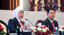 Gubernur Khofifah Apresiasi Kinerja Bank Jatim 2025, Laba Tembus Rp1,546 Triliun, Tertinggi se-Indonesia. (Foto: Adpim for DigitalJatim)