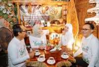 Gubernur Khofifah usai membuka Jambore Perhutanan Sosial Provinsi Jawa Timur Tahun 2026 di Alun-Alun Kabupaten Madiun. (Foto: Adpim For DigitalJatim)