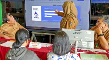 SPMB SMP Surabaya 2026 Masuk Tahap Validasi Data, Dispendik Jamin Seleksi Transparan. (Foto: Humas Pemkot)