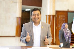 Puguh DPRD Jatim Dorong Gaji Guru Rp5 Juta, Minta Pemerintah Pakai Acuan UMP-UMK
