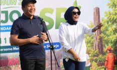 Momen Langka Subandi-Mimik Tanam Pohon Bersama, Pengamat Politik Soroti Pesan Filosofis Pucuk Merah