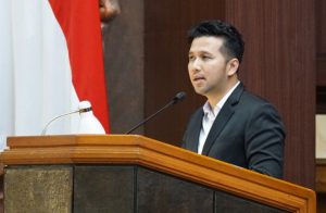 Danantara Bangun Hilirisasi Pakan Ayam, Wagub Emil: Perkuat Kemandirian Pangan Nasional