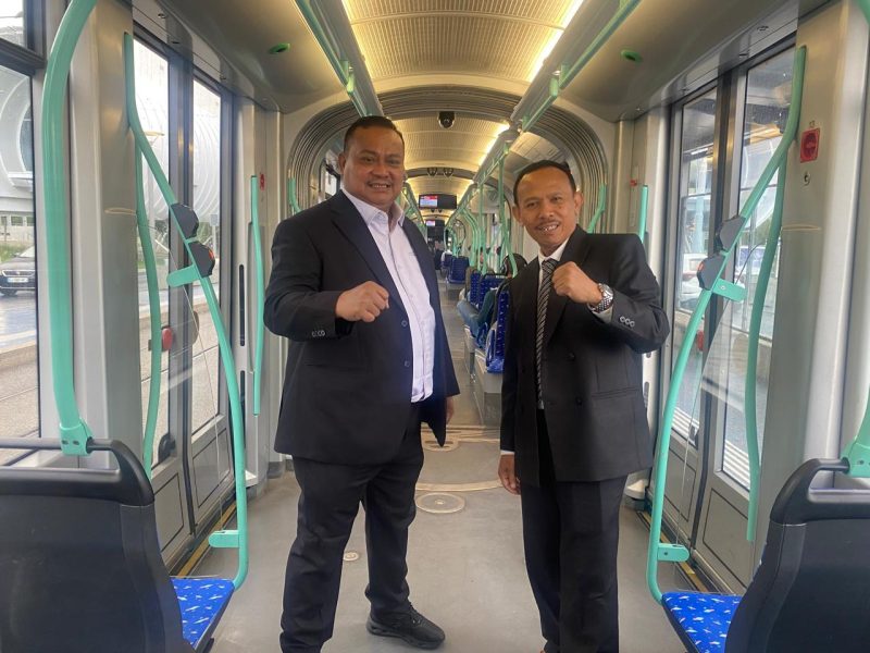 William Yani Wea dan Tonny Pangaribuan delegasi KSPSI ATUC yang dipimpin Andi Gani Nena Wea. (Foto: kspsi-agn).