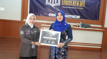 Sekolah Legislasi Se-Jatim di Umsida, Senator Lia Istifhama Ajak Gen Z Aktif Berpolitik Tanpa Baper. (Foto: Istimewa)