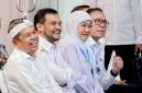 Gubernur Jawa Timur Khofifah Indar Parawansa menghadiri langsung peluncuran mandatori Biodiesel B50 oleh Presiden Republik Indonesia Prabowo Subianto di SPBU 34.413.40 Rest Area KM 57A Tol Jakarta - Cikampek Karawang. (Dok. Adpim For DigitalJatim)