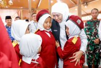 Gubernur Jawa Timur Khofifah Indar Parawansa memastikan proses penjaringan calon siswa Sekolah Rakyat (SR) Tahun Ajaran 2026/2027 masih berlangsung.