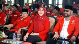 Anggota DPD RI Lia Istifhama saat menghadiri Deklarasi dan Pelantikan Dewan Pimpinan Cabang (DPC) MADAS Kabupaten Malang di Pendopo Kabupaten Malang. (Dok. Istimewa)