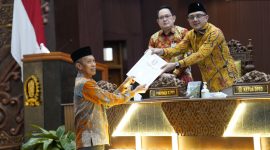 Penegasan itu disampaikan Juru Bicara Fraksi PKS DPRD Jawa Timur, Khusnul Khuluk, dalam Rapat Paripurna DPRD Jawa Timur. (dok. Istimewa)