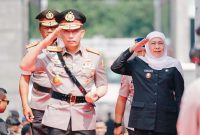 Peringatan Hari Bhayangkara ke-80, Gubernur Khofifah Ajak Polri Terus Tingkatkan Pelayanan Humanis kepada Masyarakat. (Foto: Adpim For DigitalJatim)