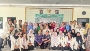 KKN UWKS Hadirkan Program Lingkungan, UMKM dan Literasi Digital untuk Warga Desa Pengalangan