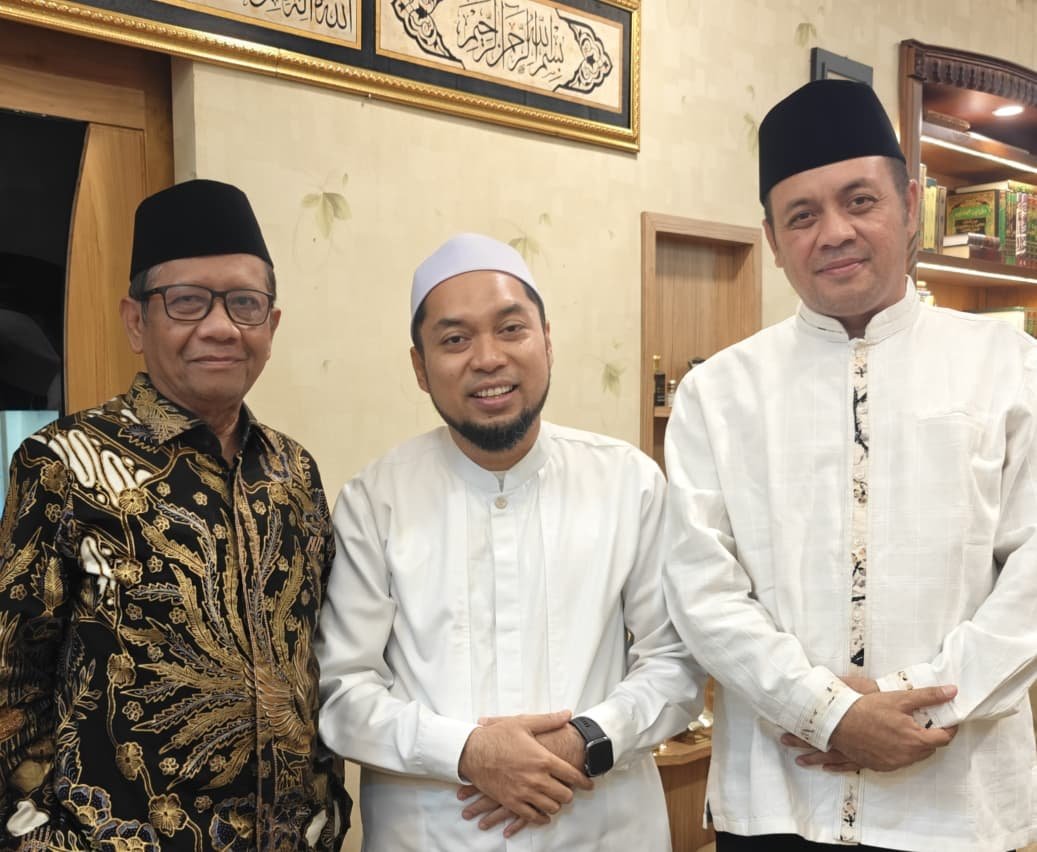 Mahfud MD Sebut Pesantren Punya Kekuatan Untuk Selamatkan Demokrasi