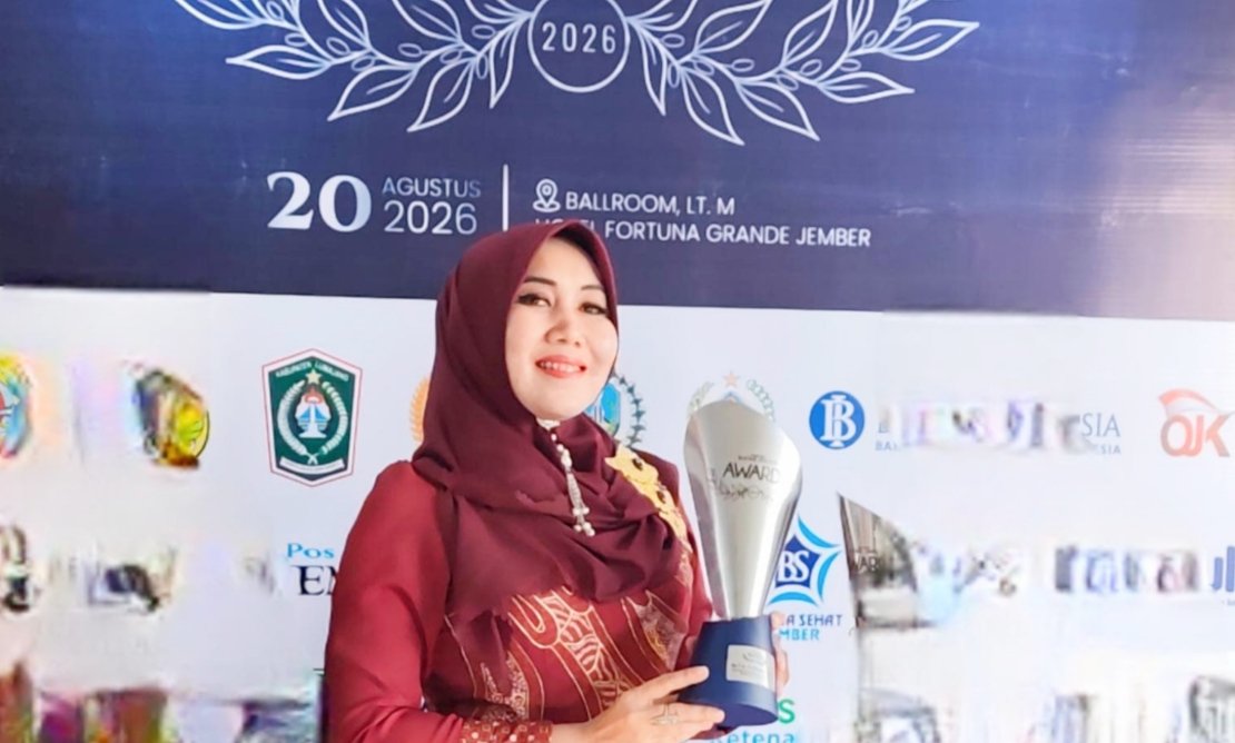 Senator Lia Istifhama Kembali Raih Radar Jember Award, Sosok Humble Jadi Sorotan