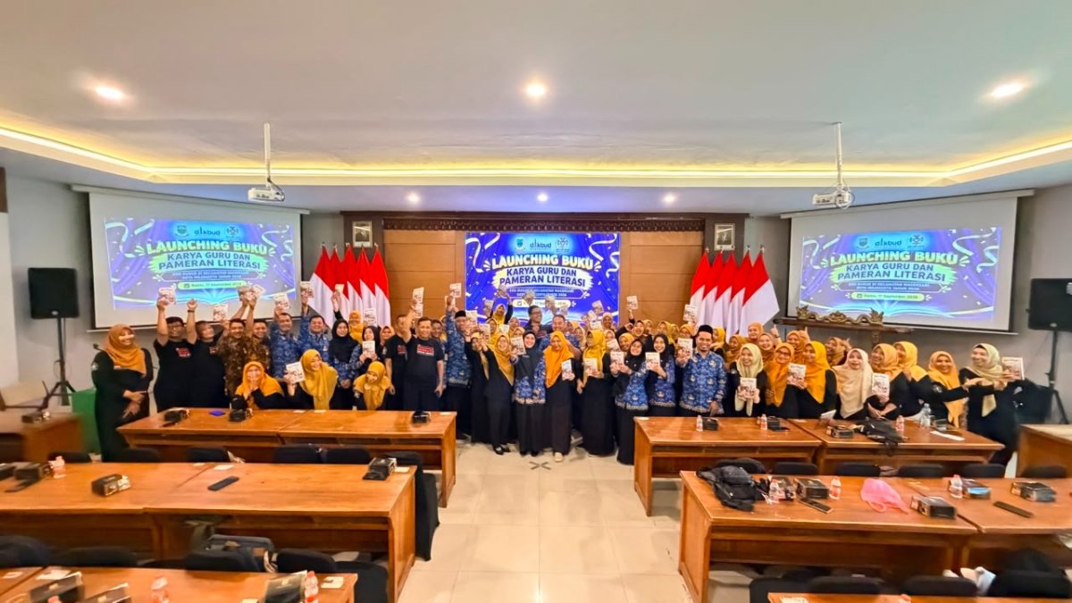 Panggung Karya Guru Literasi