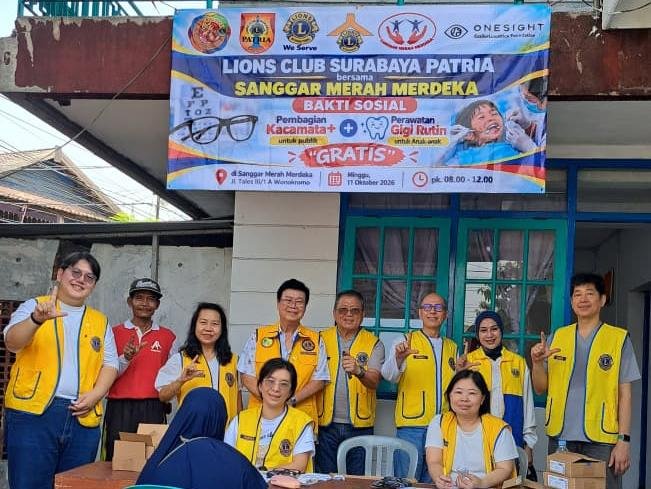 Kegiatan Bakti Sosial Pemeriksaan Kesehatan Mata dan Gigi oleh Lions Club Surabaya.(Dok. Istimewa).