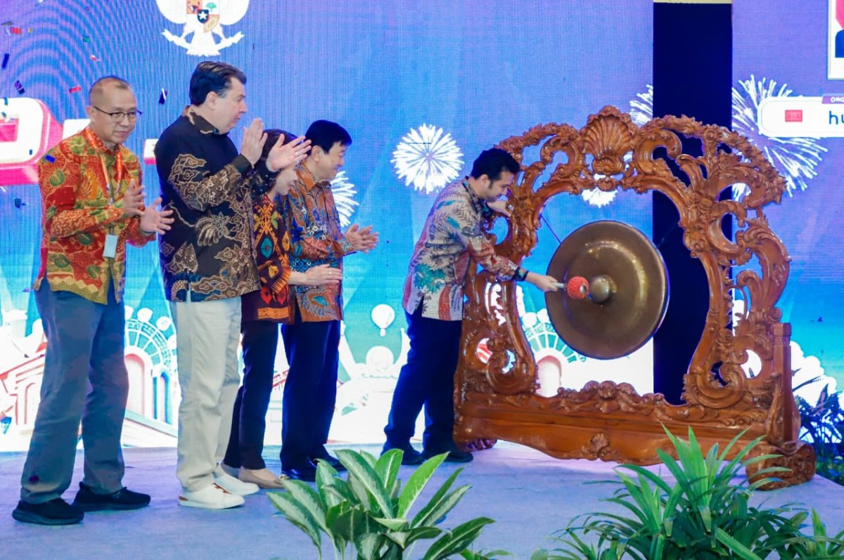 Wagub Emil Buka Pekan Raya Jatim 2026, Optimistis UMKM Makin Berkembang